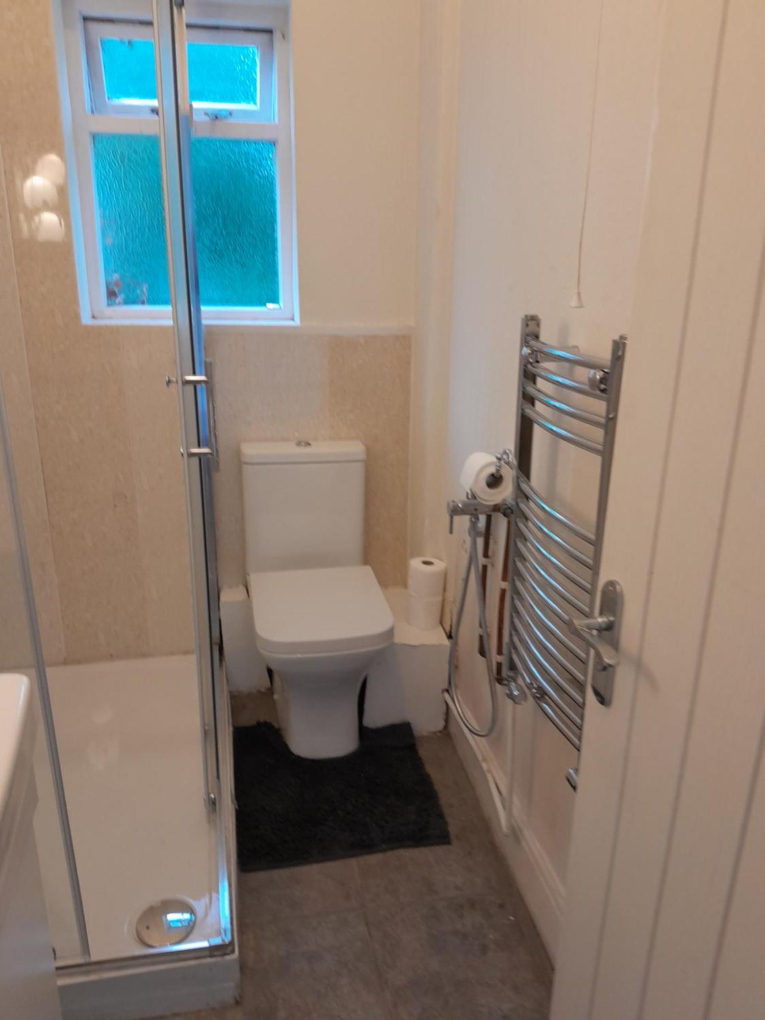 Large Room Near Singleton Hospital Ensuite R6 Swansea Buitenkant foto